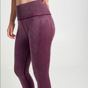Soul by SoulCycle Diamond Seamless Leggings